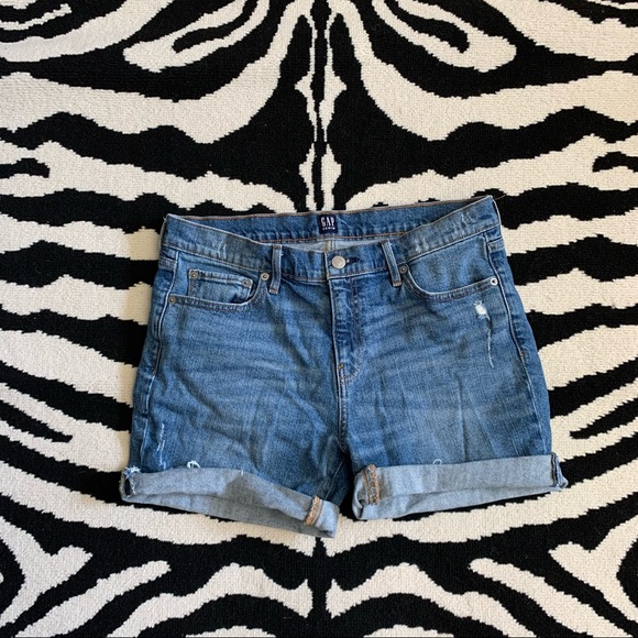 GAP Best Girlfriend Cutoff Denim Shorts Size 30 - Picture 2 of 9